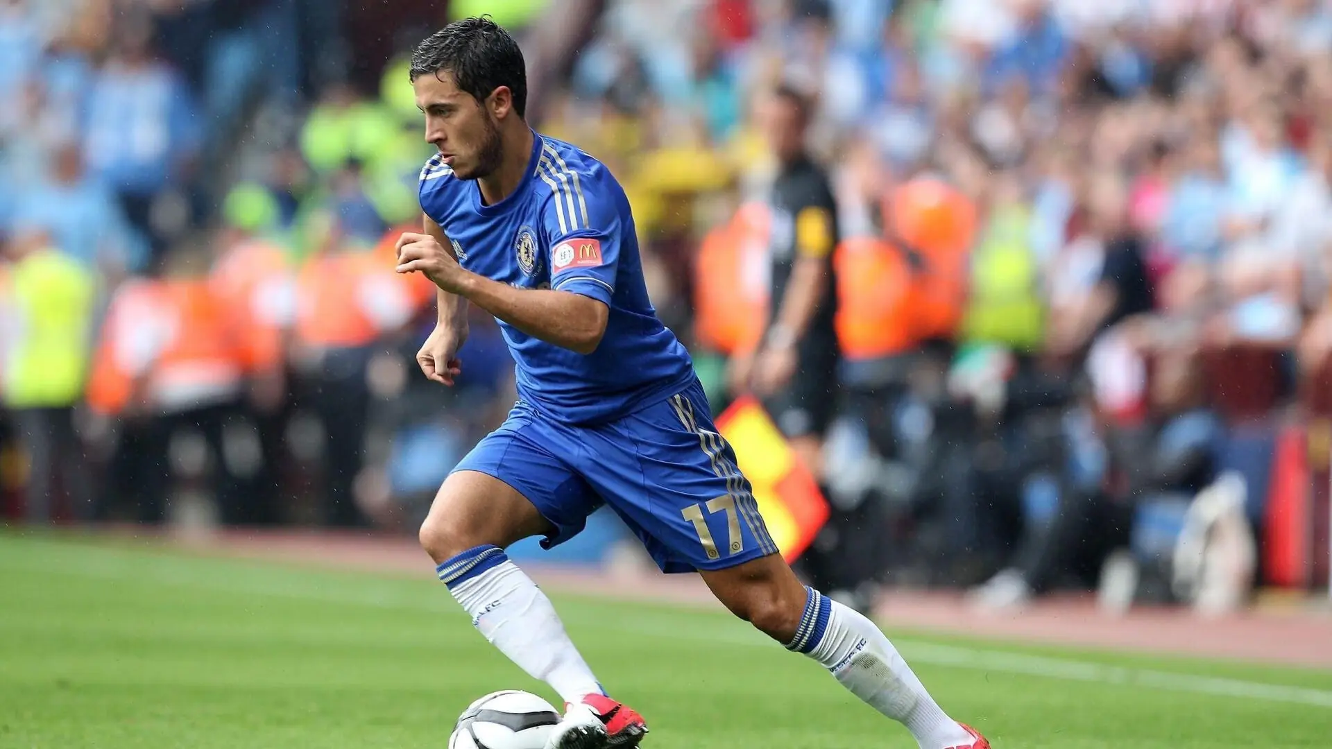 雄鹿退役拉里·桑德斯球衣,表彰防守贡献,里德 雄鹿