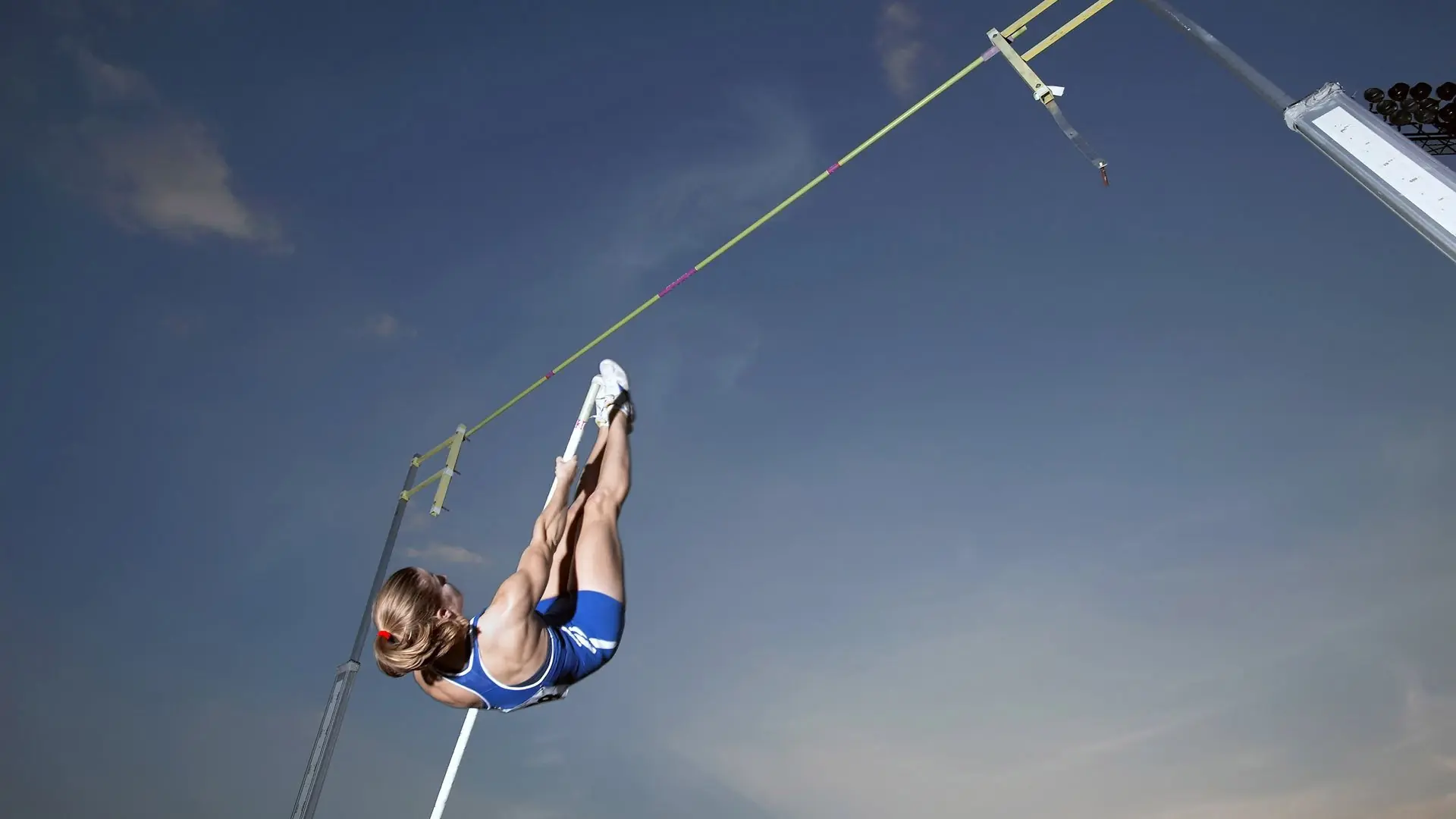 青少年“未来之星”足球篮球融合比赛在南京成功举办,推动多项运动融合